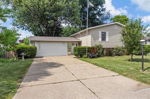 14 Deborah Dr, Saint Peters, MO 63376