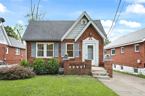 7754 Morgan Ave, Saint Louis, MO 63130