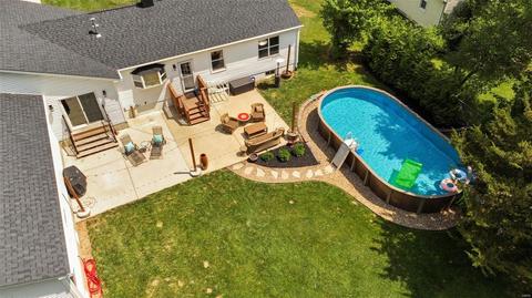 440 Essen Ln, Ballwin, MO 63021 photo 3