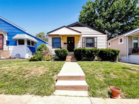 6221 Bradley Ave, Saint Louis, MO 63139