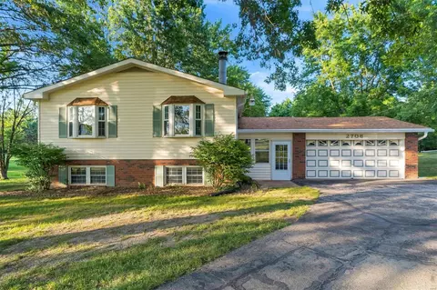 2706 Christy Ave, Grover, MO 63040