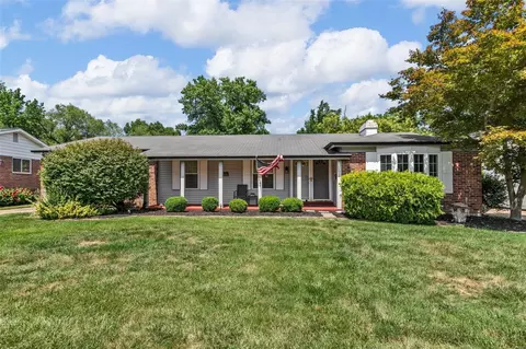 1542 Langholm Dr, Florissant, MO 63031