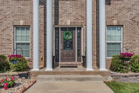 1101 Dogwood Ln, Ballwin, MO 63021 photo 3