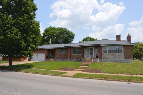 3540 Regal Pl, Saint Louis, MO 63139