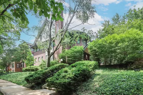 5381 Pershing Ave #105, Saint Louis, MO 63112