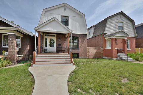4327 Wyoming St, Saint Louis, MO 63116