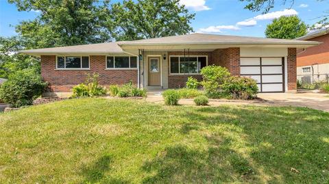 9807 San Mario Dr, Saint Louis, MO 63126