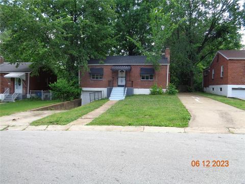 1911 Mora Ln, Jennings, MO 63136