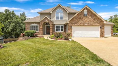 3525 Falcon Ave, Bridgeton, MO 63044