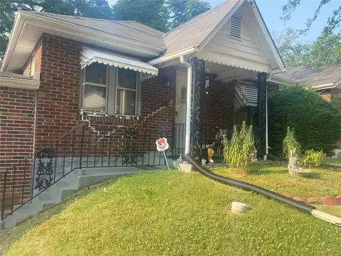 4503 June Ave, Saint Louis, MO 63121