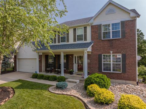 1205 Red Orchard Ct, O'fallon, MO 63368