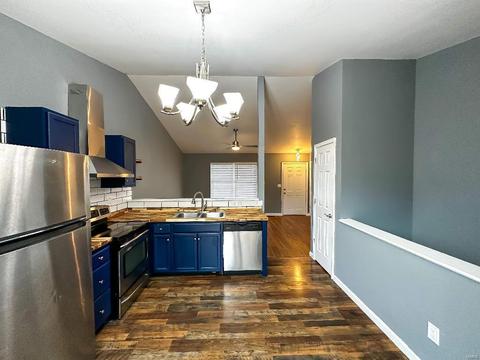 57 Mallard Pointe Dr, O'fallon, MO 63368 photo 10