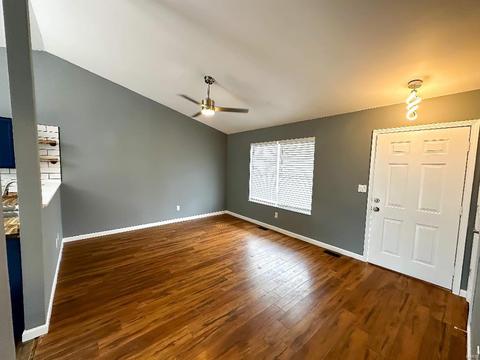 57 Mallard Pointe Dr, O'fallon, MO 63368 photo 4