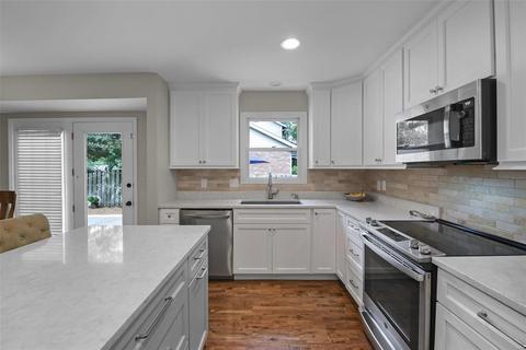 137 White Tree Ln, Ballwin, MO 63011 photo 16