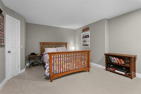 137 White Tree Ln, Ballwin, MO 63011 photo 36