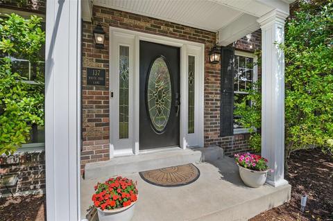 137 White Tree Ln, Ballwin, MO 63011 photo 3