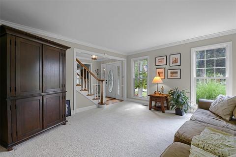 137 White Tree Ln, Ballwin, MO 63011 photo 6