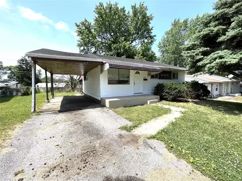 222 Grampian Rd, Saint Louis, MO 63137