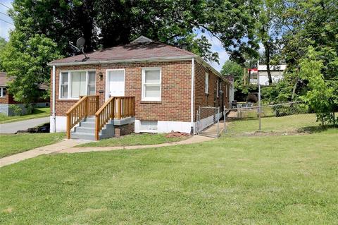 4403 Rosewood Ave, Saint Louis, MO 63120