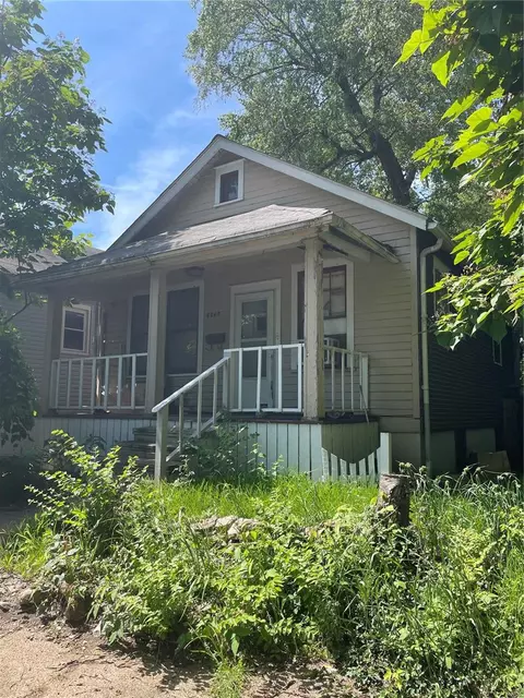 3862 Neosho St, Saint Louis, MO 63116
