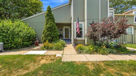 162 Harbor View Dr, Lake Saint Louis, MO 63367
