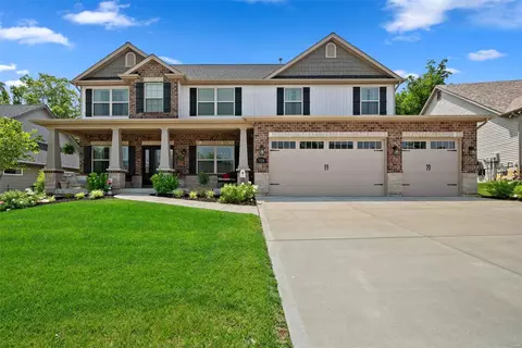 114 Peine Valley Ct, Wentzville, MO 63385