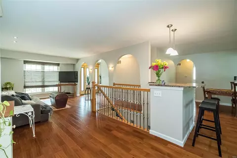 267 Aspen Village Dr, Ballwin, MO 63021 photo 8