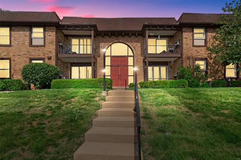 11872 Cresta Verde Dr #G, Saint Louis, MO 63146