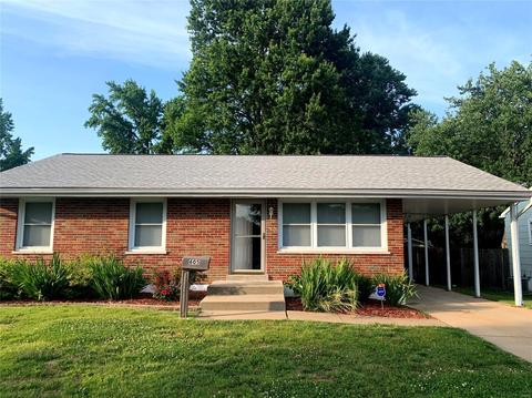 605 Mullanphy Rd, Florissant, MO 63031