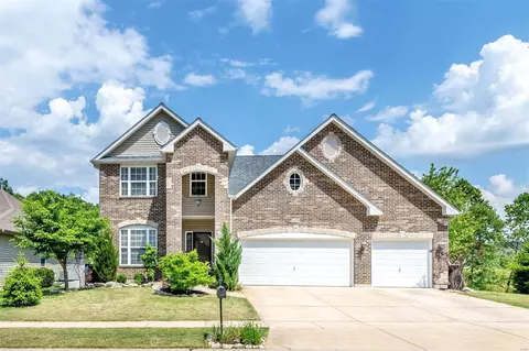1459 Heritage Valley Dr, High Ridge, MO 63049