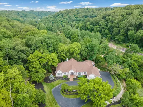678 Kiefer Creek Rd, Ballwin, MO 63021 photo 59