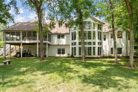 678 Kiefer Creek Rd, Ballwin, MO 63021 photo 51