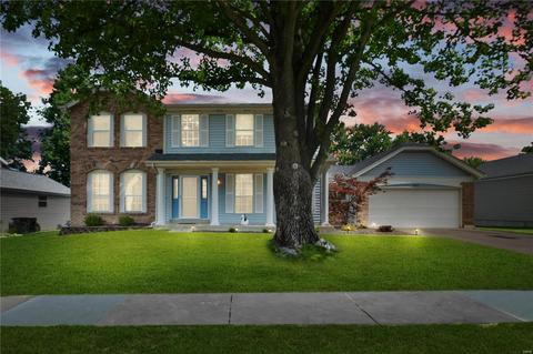 7545 Shadybridge Dr, Saint Louis, MO 63129