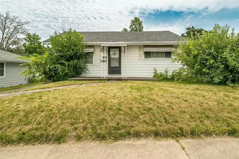 7852 Morganford Rd, Saint Louis, MO 63123
