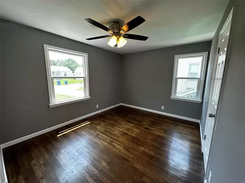9637 Echo Ln, Saint Louis, MO 63114 photo 6