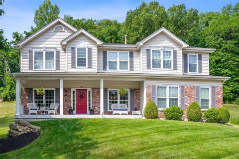 709 Emerald Oaks Ct, Eureka, MO 63025