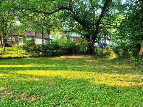 1001 Hutton Pl, Ferguson, MO 63135 photo 2