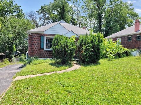 5212 Fletcher St, Saint Louis, MO 63136