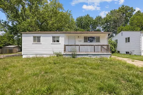 1157 Scott Ave, Saint Louis, MO 63138