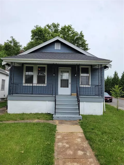 4674 Dewey Ave, Saint Louis, MO 63116