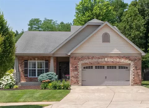 544 Newkirk Cir, Saint Charles, MO 63303