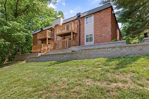 2797 Blackforest Dr #A, Oakville, MO 63129