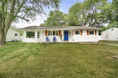 317 Kent Dr, Wentzville, MO 63385