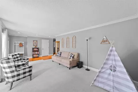 1617 Sunnyridge Rd, Ellisville, MO 63011 photo 7