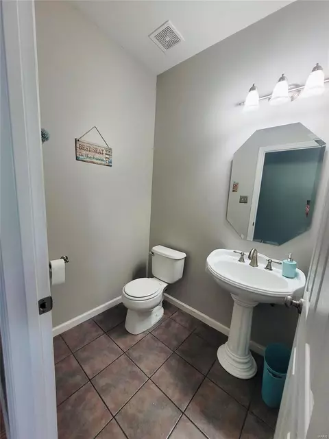 445 Rascal Xing, O'fallon, MO 63366 photo 10