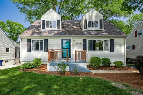 1132 Bopp Rd, Saint Louis, MO 63131
