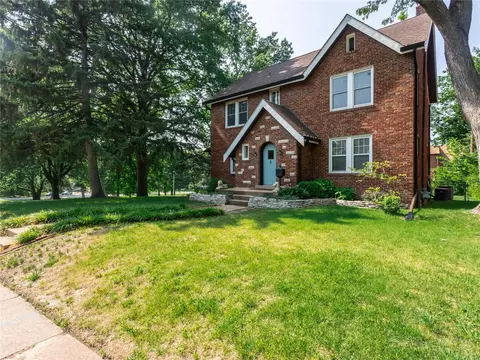 7367 Cornell Ave, Saint Louis, MO 63130