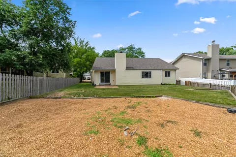 705 Eaglebrooke Dr, Ballwin, MO 63021 photo 41