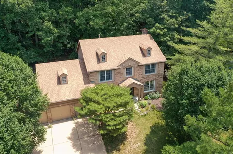 416 Thunderhead Canyon Dr, Wildwood, MO 63011
