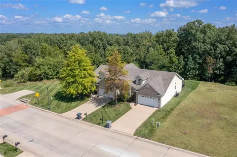 862 Elaine Dr, O'fallon, MO 63366 photo 38